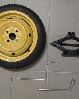 Kit Ruotino di Scorta R14 per Toyota Yaris (2001)