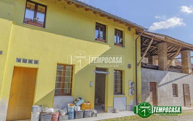 Casa indipendente a Trovo 3 locali