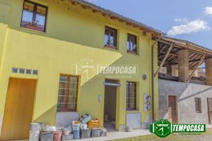 Casa indipendente a Trovo 3 locali