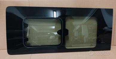 Finestrino lato sinistro Ford Transit Custom
