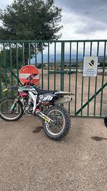 Honda CRF 450 permuto con enduro targato