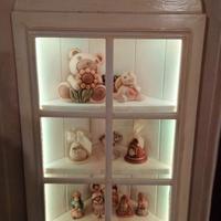 angoliera per oggettistica