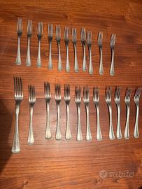 Servizio Posate  in Ottone 22 Forchette