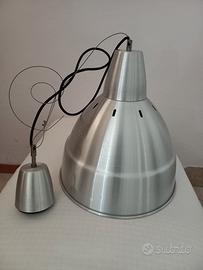 Lampada a sospensione stile industriale 