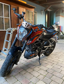 Ktm duke 125