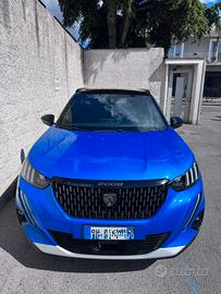 Peugeot 2008 GT 1.5 diesel Automatica