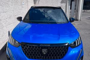 Peugeot 2008 GT 1.5 diesel Automatica