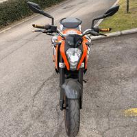 KTM Duke 125 anno 2016