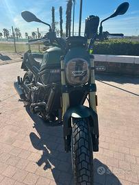 Scrambler Benelli Leoncino 800