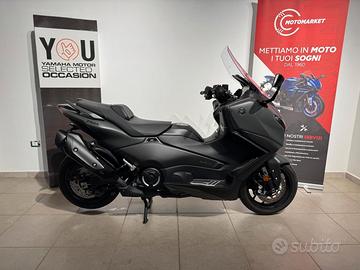 Yamaha T Max 560