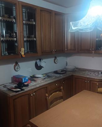 Per lutto improvviso  cucina completa 