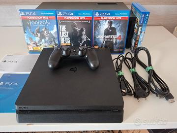 PlayStation 4 Slim 1 TB + 3 Giochi 
