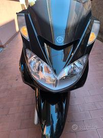 Yamaha manjestic 400