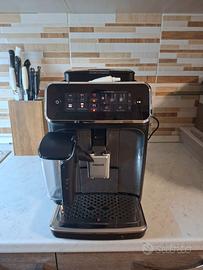 MACHINA CAFFE PHILIPS 3300 IN GARANZIA 29/12/2027