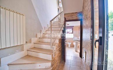 TERRATETTO CON GIARDINO !!!