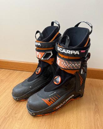 Scarpa F1 LT 30 scarponi sci alpinismo