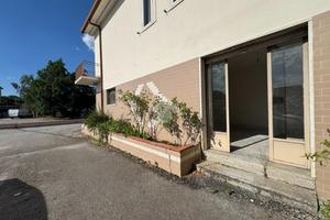 NEGOZIO A ROCCABASCERANA