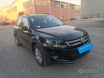 Volkswagen Tiguan 2013---1.4 Benzina