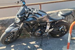 Yamaha mt 07