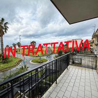 2 LOCALI A FALCONARA ALBANESE