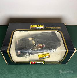 Lamborghini Countach nera 1:18 Bburago vintage