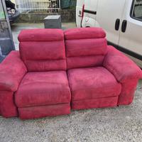 Divano reclinabile elettricamente 