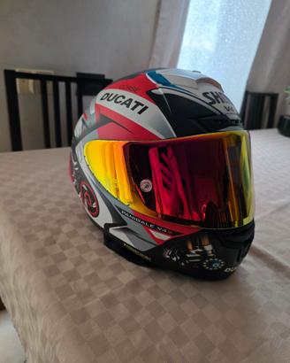 casco shoei ducati corse firmato da piloti moto gp