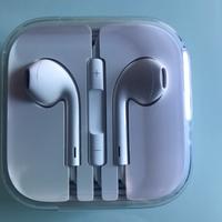 Apple EarPods