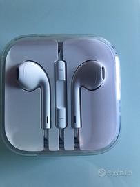 Apple EarPods