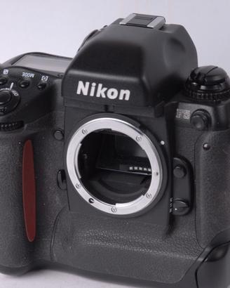 Nikon F5