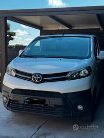 furgone Toyota proace