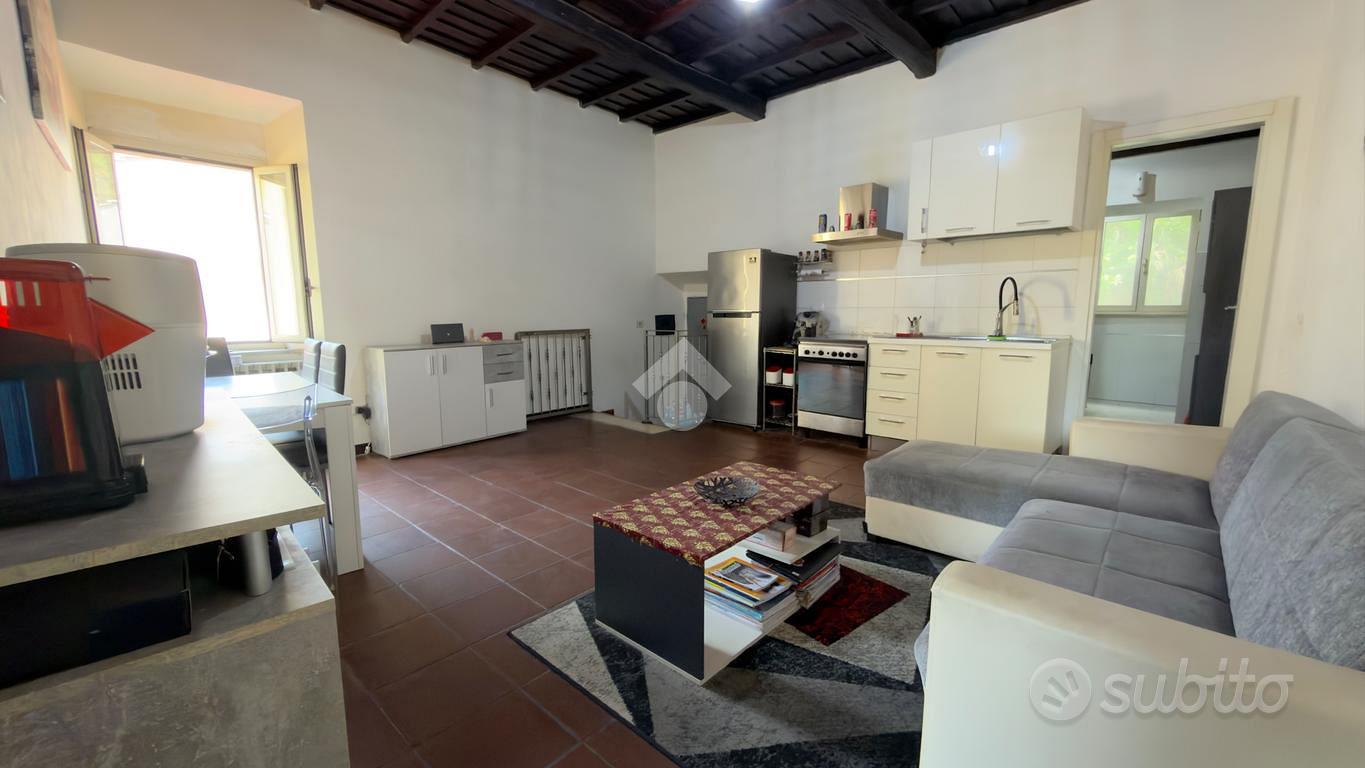 2 LOCALI A MORLUPO - Vista 4