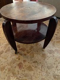 Tavolino rotondo in legno con ripiano inferiore