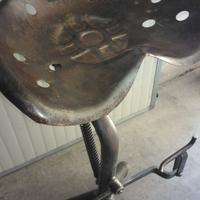 Sgabello Farm-Industrial Garage