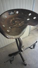 Sgabello Farm-Industrial Garage