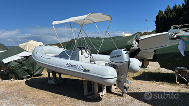 Gommone 5mt+ motore Honda 40cv