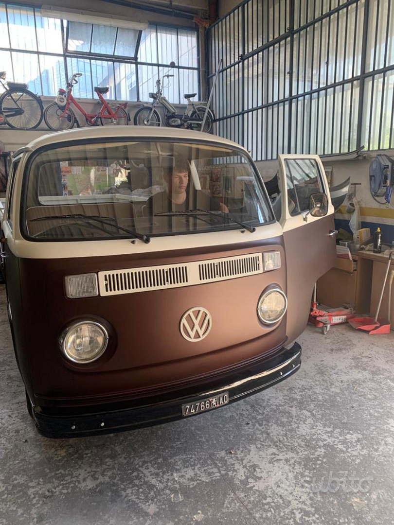 Volkswagen T2 - Auto In vendita a Bolzano