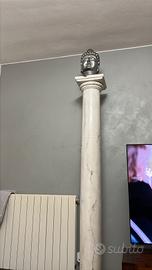  due colonne d arredo +n.2  teste di Buddha 