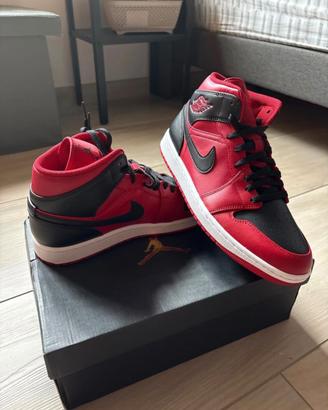 jordan 1 rosse e nere taglia 44 uomo