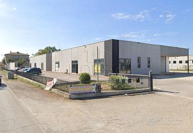 Immobile di 200 m² a Città di Castello