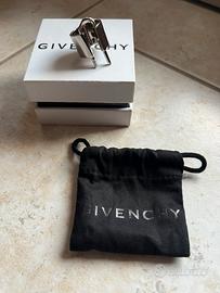 Anello Givenchy