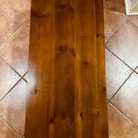Tavolino di legno