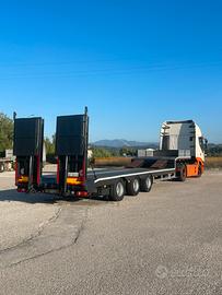 Semirimorchio con trattore