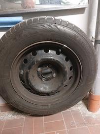 gomme  invernali con cerchio in ferro