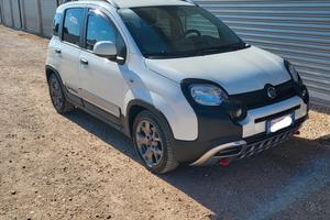 fiat panda allestimento cross 
