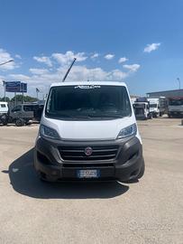 Fiat DUCATO FURGONE PASSO CORTO TETTO BASSO