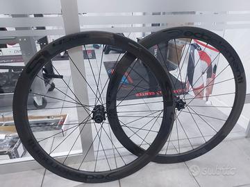 Ruote corsa DedaElememti SL 45 mm carbonio