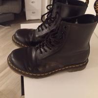 Scarpe DrMartens