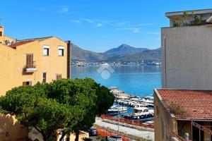 COMPLESSO A GAETA