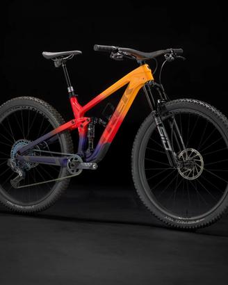 TREK TOP FUEL 9.9 SRAM XX1 AXS taglia M sconto 50%